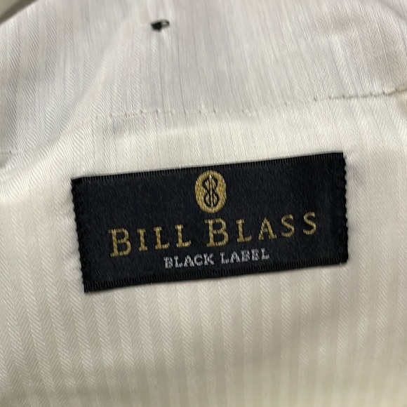 Dress pants $15 - Picture 3 of 4